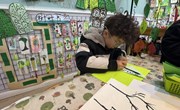 美工区：树枝添画